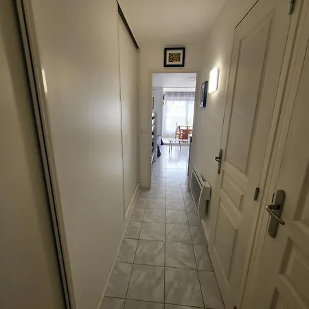 Jolie Avec Piscine Prive Apartament *