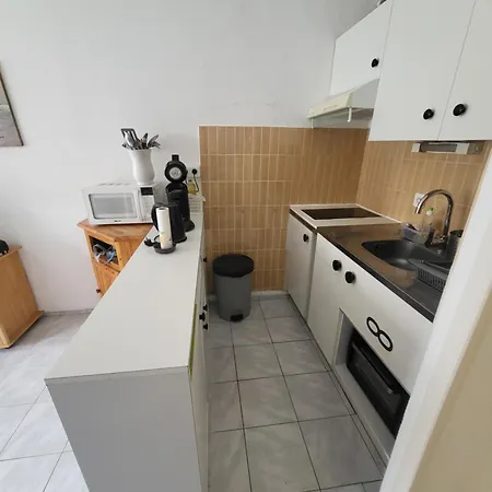 Apartament Jolie Avec Piscine Prive