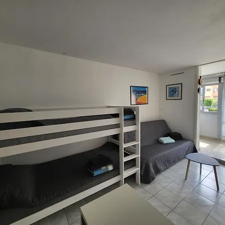 Jolie Avec Piscine Prive *